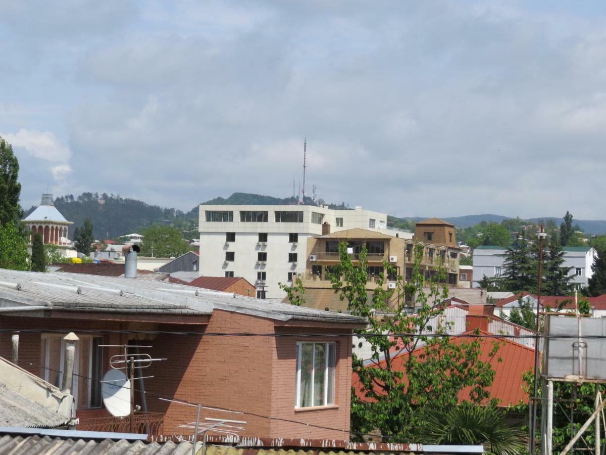 Kutaisi Center Guesthouse Dış mekan fotoğraf