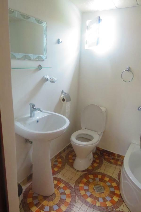 Kutaisi Center Guesthouse Dış mekan fotoğraf